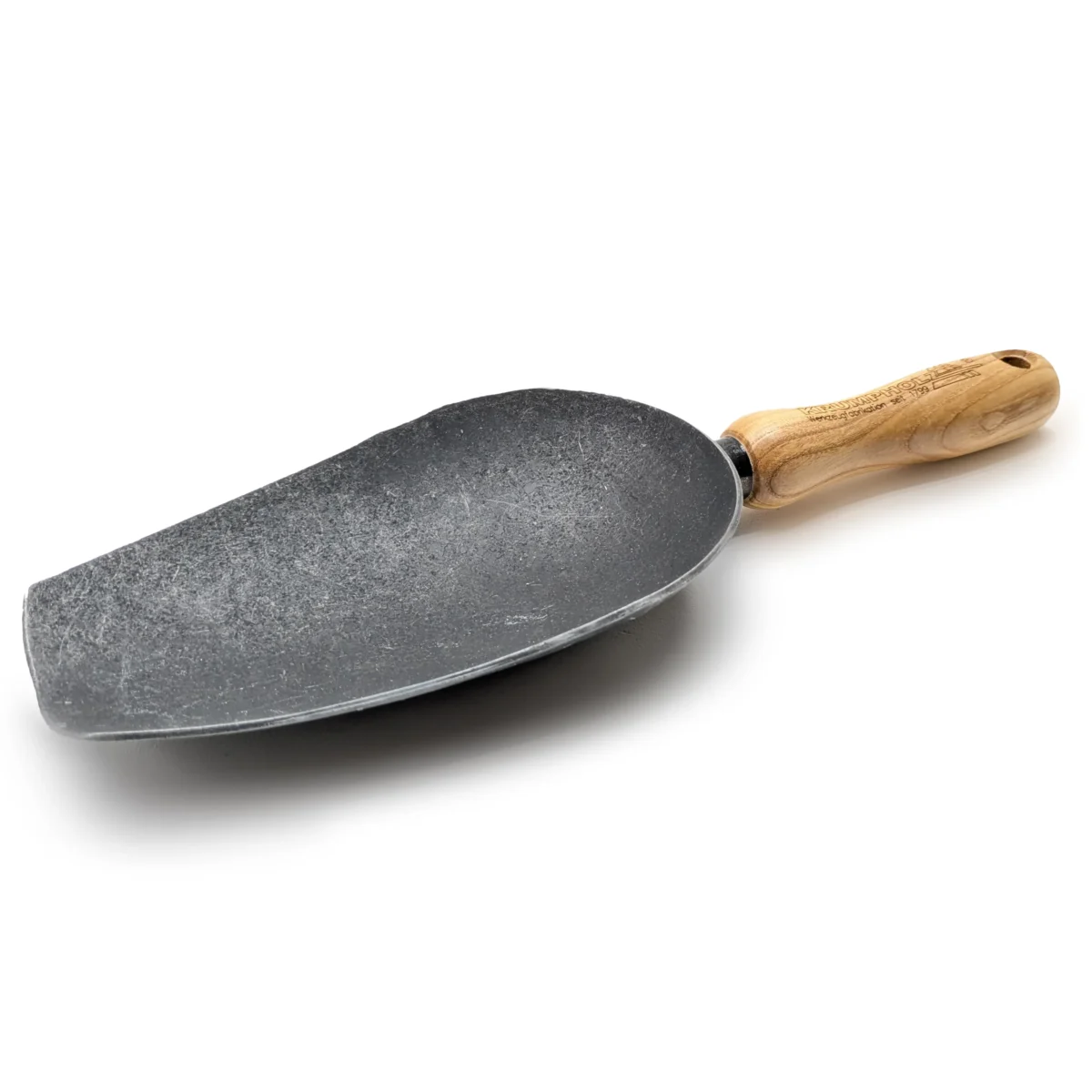 Maan käsilapio