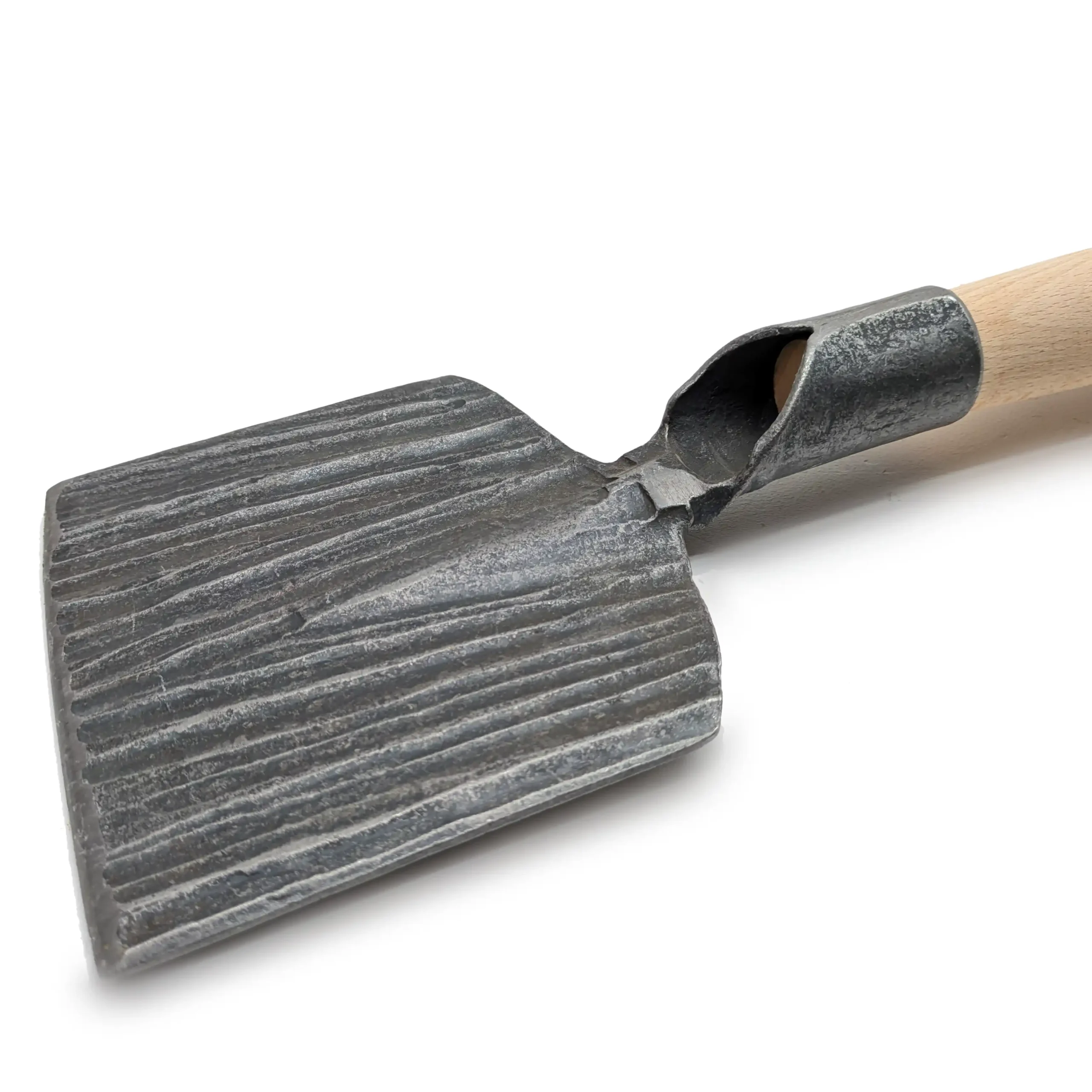 Taottu jäämurskain, jossa on tuhkakahva